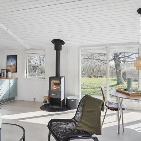 Elly - 1km From The Sea In Ne Jutland By Interhome Holiday home